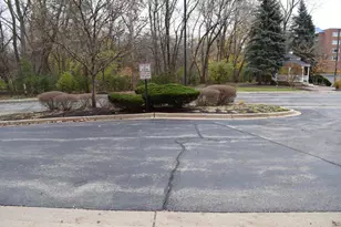 6801 N Milwaukee Ave, Niles, IL 60714 - Photo 24