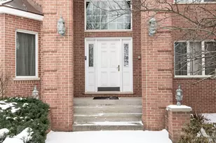 15141 Arbor Dr, Orland Park, IL 60467 - Photo 2