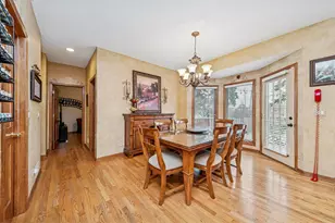 911 Hampton Dr, Carol Stream, IL 60188 - Photo 14