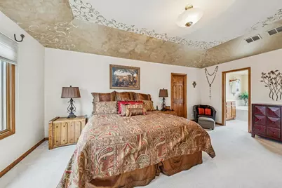 911 Hampton Drive, Carol Stream, IL 60188 - Photo 22