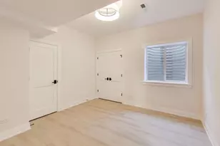 2938 Indianwood Rd, Wilmette, IL 60091 - Photo 44