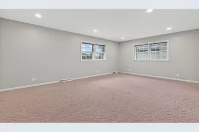 7245 N Kostner Avenue, Lincolnwood, IL 60712 - Photo 28