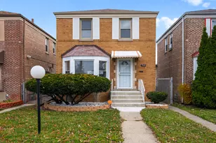 9945 S Sangamon St, Chicago, IL 60643 - Photo 2