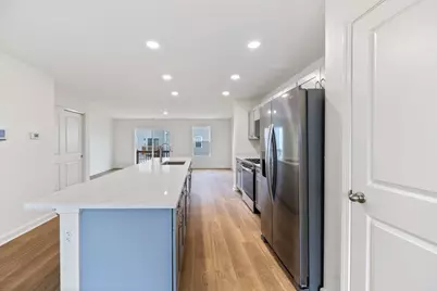 2463 Bella Drive, Pingree Grove, IL 60140 - Photo 8