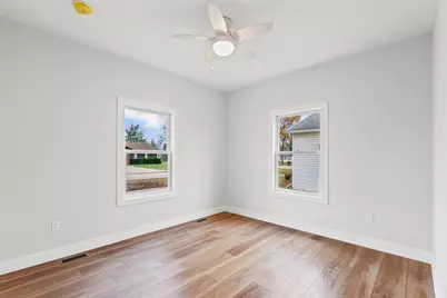 404 E Sherman Street, Saint John, IL 61873 - Photo 26