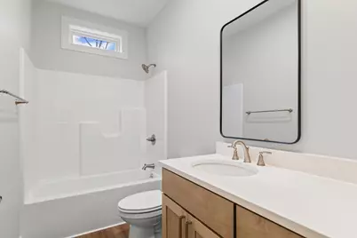 404 E Sherman Street, Saint John, IL 61873 - Photo 28