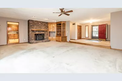 19051 Meander Way, Bloomington, IL 61705 - Photo 6