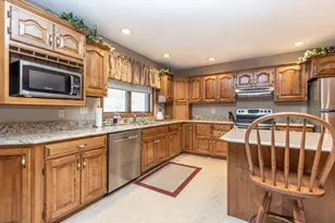 19051 Meander Way, Bloomington, IL 61705 - Photo 10