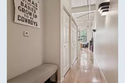 234 E Reservoir Avenue #212, Milwaukee, WI 53212 - Photo 6