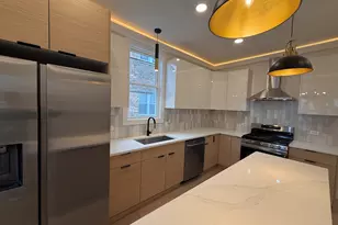 1641 S 57th Ave, Cicero, IL 60804 - Photo 14