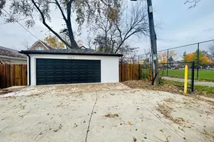 1641 S 57th Ave, Cicero, IL 60804 - Photo 54