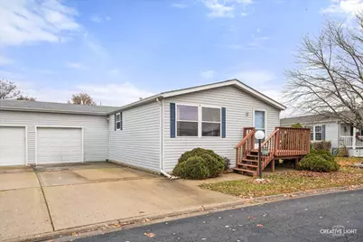 776 Mallard Circle #B, Sandwich, IL 60548 - Photo 1