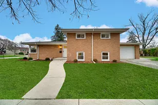 1845 Everett Ave, Des Plaines, IL 60018 - Photo 2