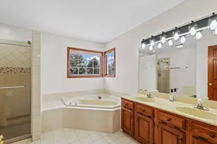 3 Earl's Ct, Bloomington, IL 61704 - Photo 34