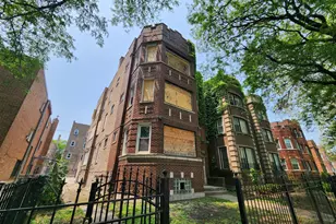 7952 S Langley Ave, Chicago, IL 60619 - Photo 2