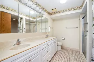 127 Acacia Circle, Indian Head Park, IL 60525 - Photo 14