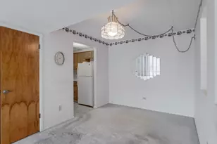 10416 Mansfield Ave, Oak Lawn, IL 60453 - Photo 8