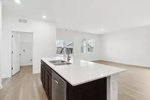 820 Mesa Ln, Pingree Grove, IL 60140 - Photo 10