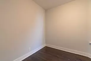 6961 S Eberhart Ave, Chicago, IL 60637 - Photo 14