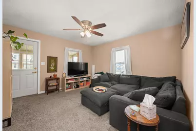 732 Park Avenue, Sycamore, IL 60178 - Photo 6