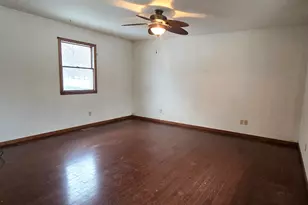 1115 S Clapper Ct, Mahomet, IL 61853 - Photo 6