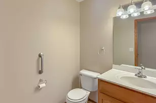 33053 Pamrich Dr, Kingston, IL 60145 - Photo 14