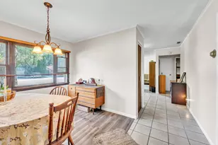 365 Oswego St, Park Forest, IL 60466 - Photo 8