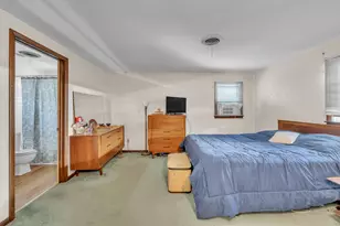 365 Oswego St, Park Forest, IL 60466 - Photo 18