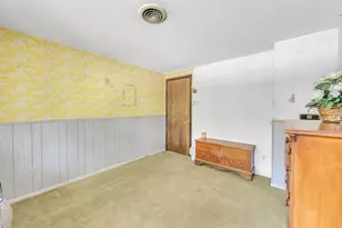 365 Oswego St, Park Forest, IL 60466 - Photo 14