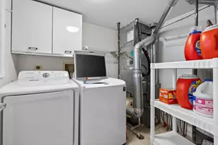 1391 Sherwood Ct, Gurnee, IL 60031 - Photo 20