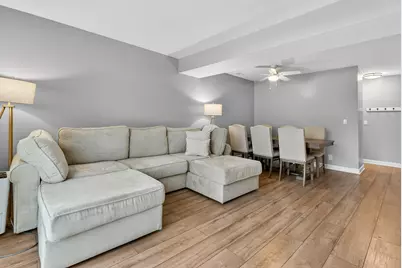 1391 Sherwood Court, Gurnee, IL 60031 - Photo 6