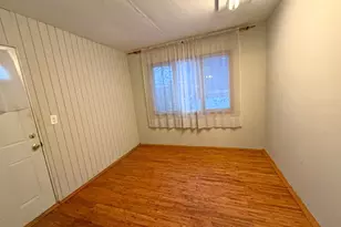 470 Northview Ln, Hoffman Estates, IL 60169 - Photo 8