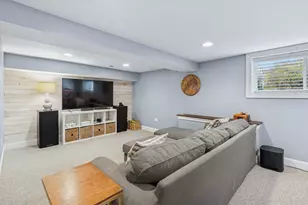 6251 W Patterson Ave, Chicago, IL 60634 - Photo 8