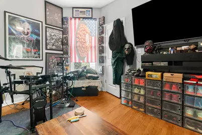 5039 W Cullom Avenue, Chicago, IL 60641 - Photo 4