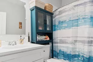 5039 W Cullom Ave, Chicago, IL 60641 - Photo 14