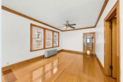 5223 W School Street #2, Chicago, IL 60641 - Photo 8