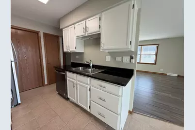 [Address not provided], Batavia, IL 60510 - Photo 4