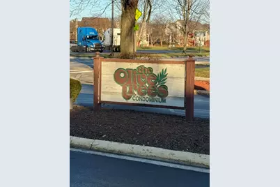 138 E Bailey Road #B, Naperville, IL 60565 - Photo 20