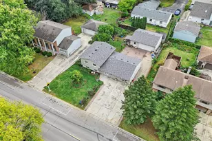 461 Rockhurst Rd, Bolingbrook, IL 60440 - Photo 18