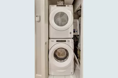 4135 N Kenmore Avenue #1E, Chicago, IL 60613 - Photo 22