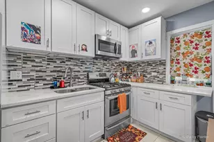 4007 Grace St, Schiller Park, IL 60176 - Photo 6