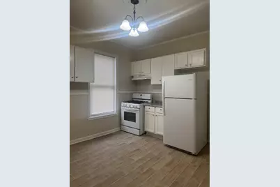 2158 N Hamlin Avenue #2R, Chicago, IL 60647 - Photo 8