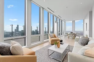 14 W Superior St, Chicago, IL 60654 - Photo 12