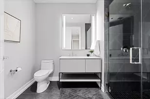 14 W Superior St, Chicago, IL 60654 - Photo 24