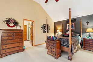 2 Margate Ct, Lake in the Hills, IL 60156 - Photo 30