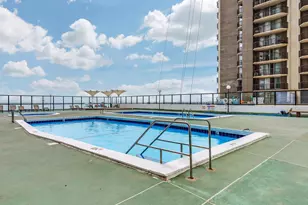 6033 N Sheridan Rd, Chicago, IL 60660 - Photo 22