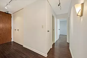 6033 N Sheridan Rd, Chicago, IL 60660 - Photo 12