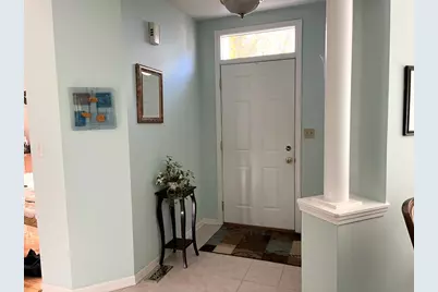 11022 Deblin Lane, Oak Lawn, IL 60453 - Photo 2