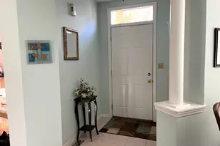 11022 Deblin Ln, Oak Lawn, IL 60453 - Photo 2