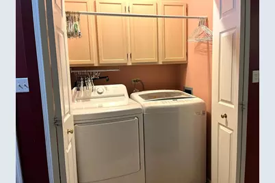 11022 Deblin Lane, Oak Lawn, IL 60453 - Photo 8